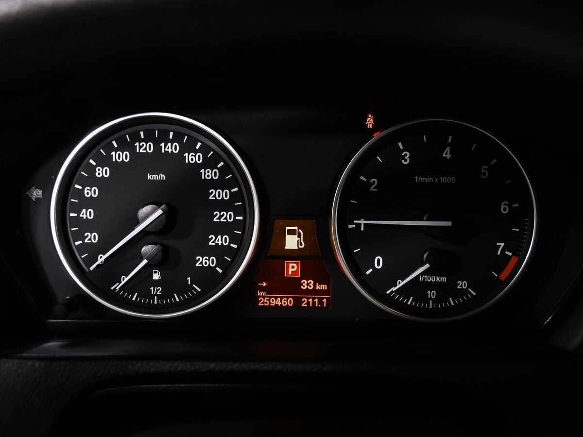 BMW X5 с пробегом — 2013 год. Фото: #9