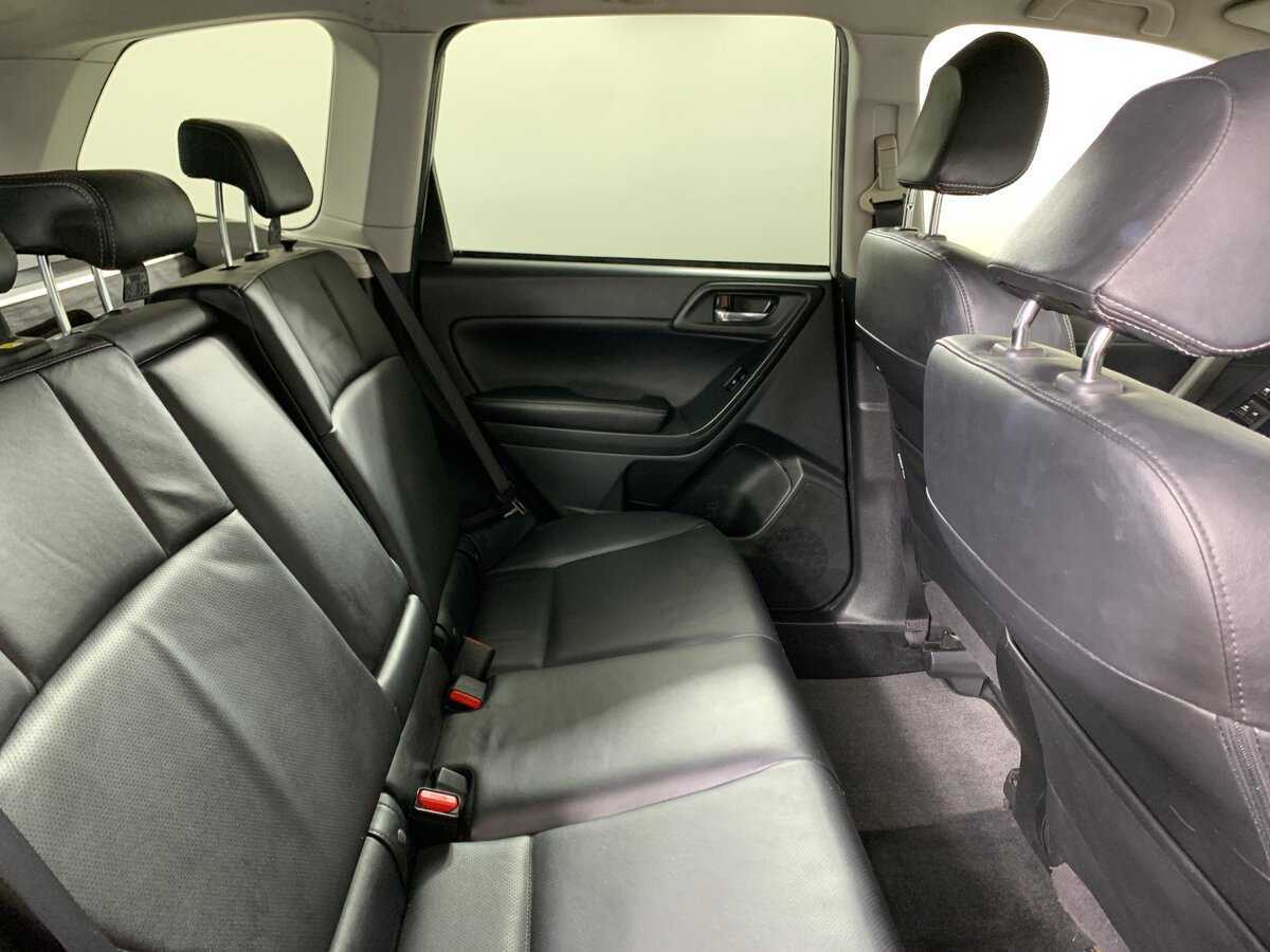 Subaru Forester с пробегом — 2014 год. Фото: #17