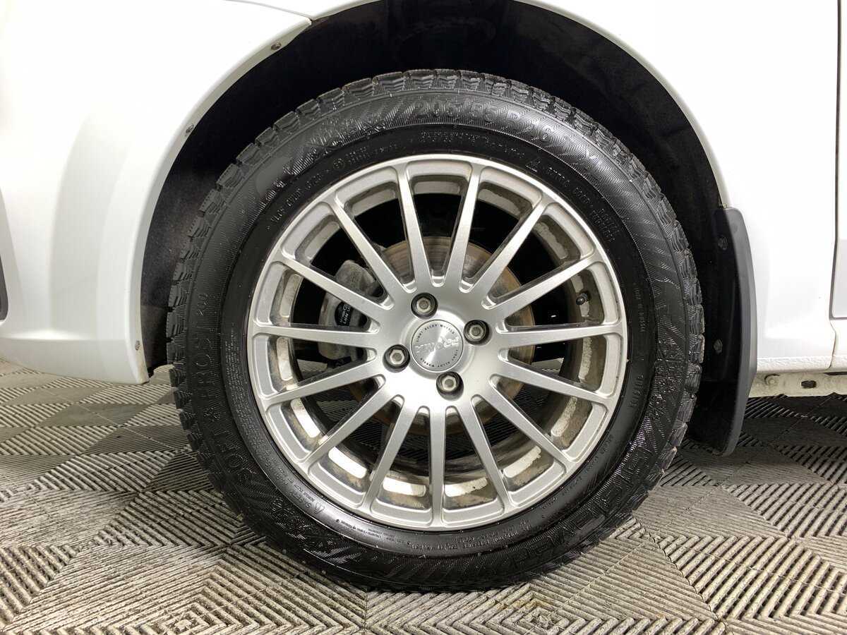 Lada (ВАЗ) Largus с пробегом — 2024 год. Фото: #8