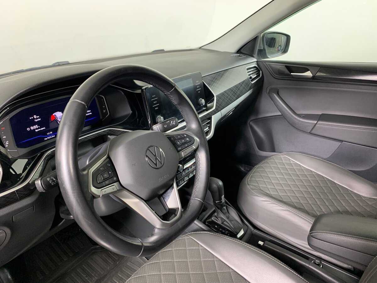 Volkswagen Polo с пробегом — 2022 год. Фото: #11
