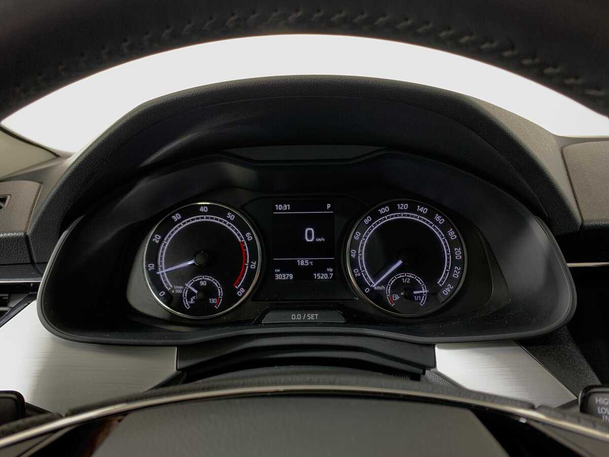 Skoda Rapid с пробегом — 2021 год. Фото: #14