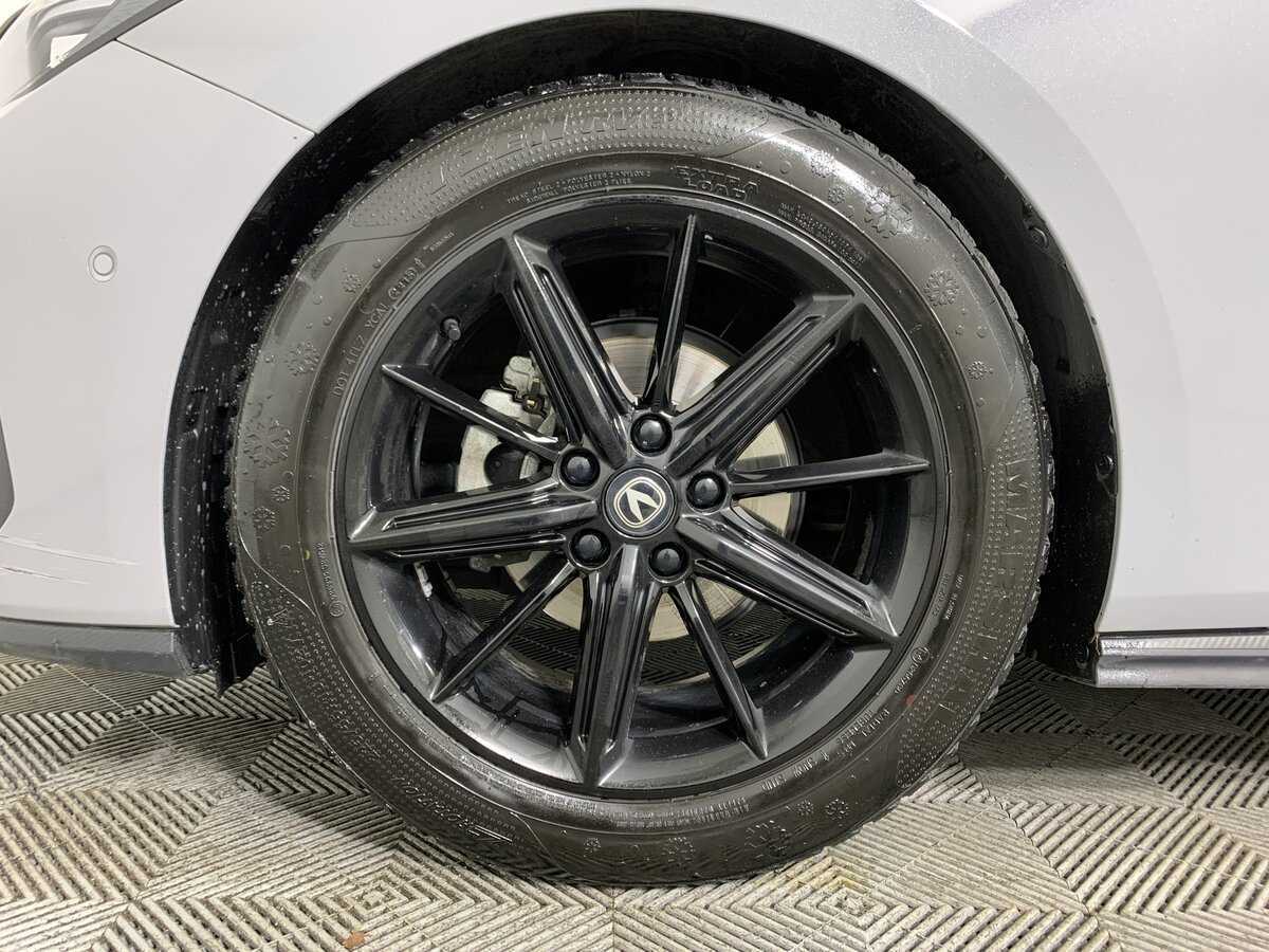 Changan UNI-V с пробегом — 2023 год. Фото: #8