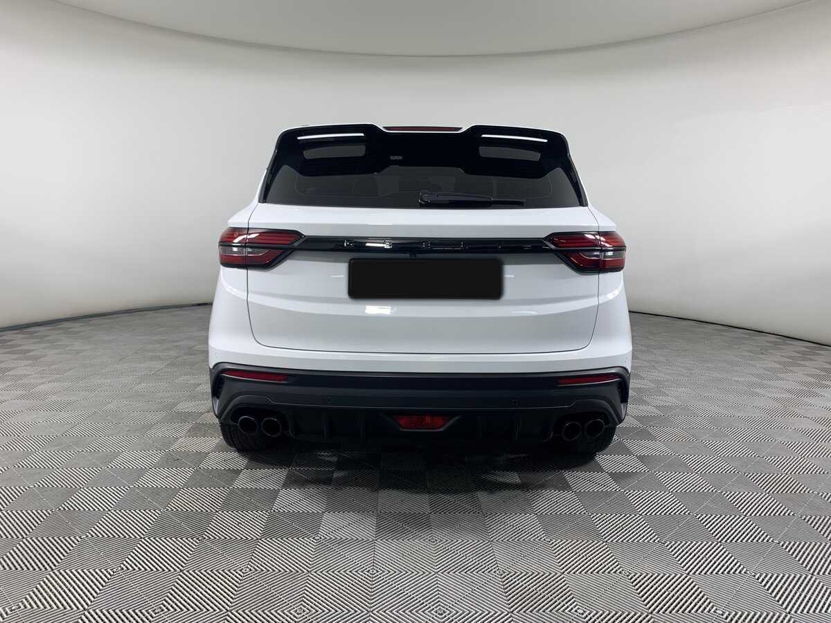 Geely Coolray с пробегом — 2023 год. Фото: #5