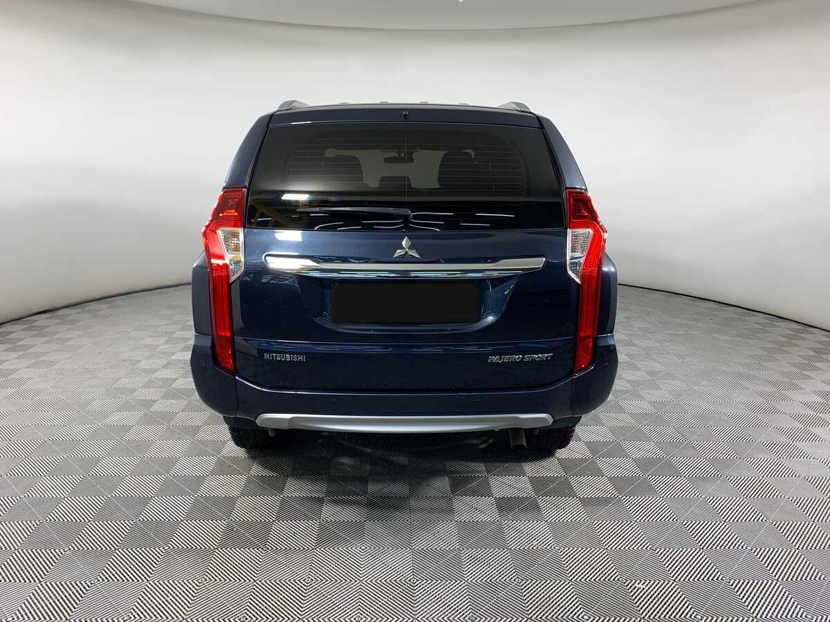 Mitsubishi Pajero Sport с пробегом — 2018 год. Фото: #5