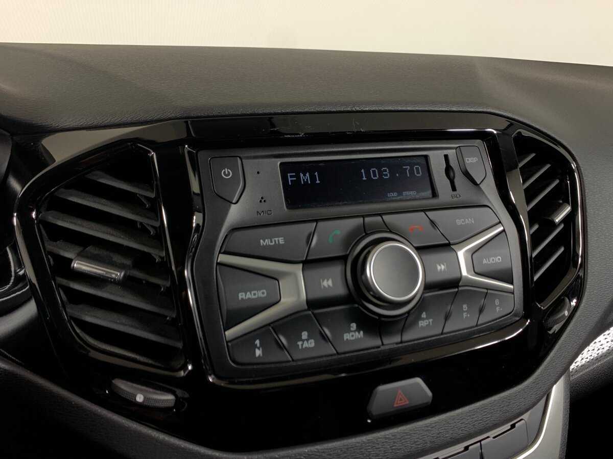 Lada (ВАЗ) Vesta с пробегом — 2021 год. Фото: #15