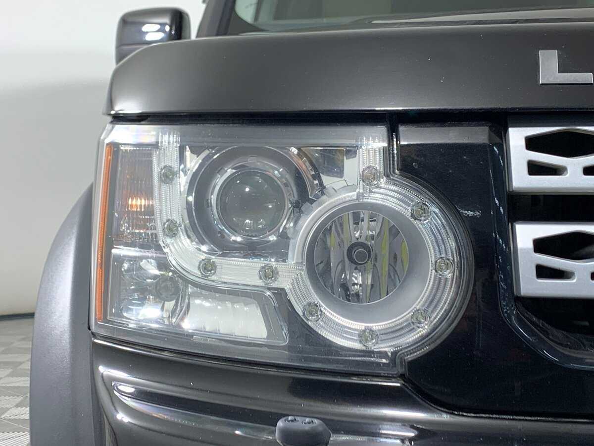 Land Rover Discovery с пробегом — 2012 год. Фото: #9