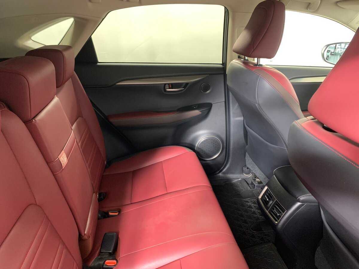 Lexus NX с пробегом — 2017 год. Фото: #16