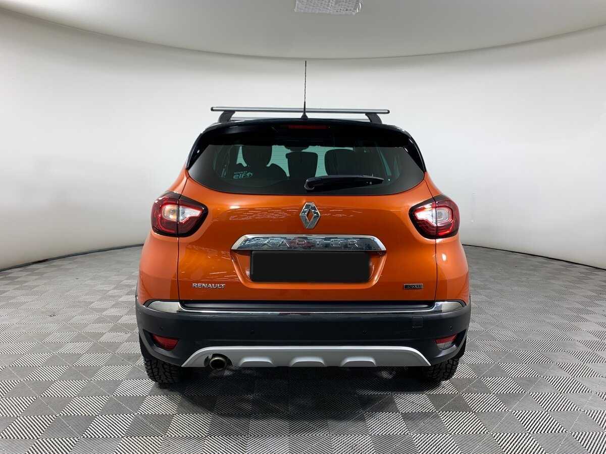 Renault Kaptur с пробегом — 2016 год. Фото: #5