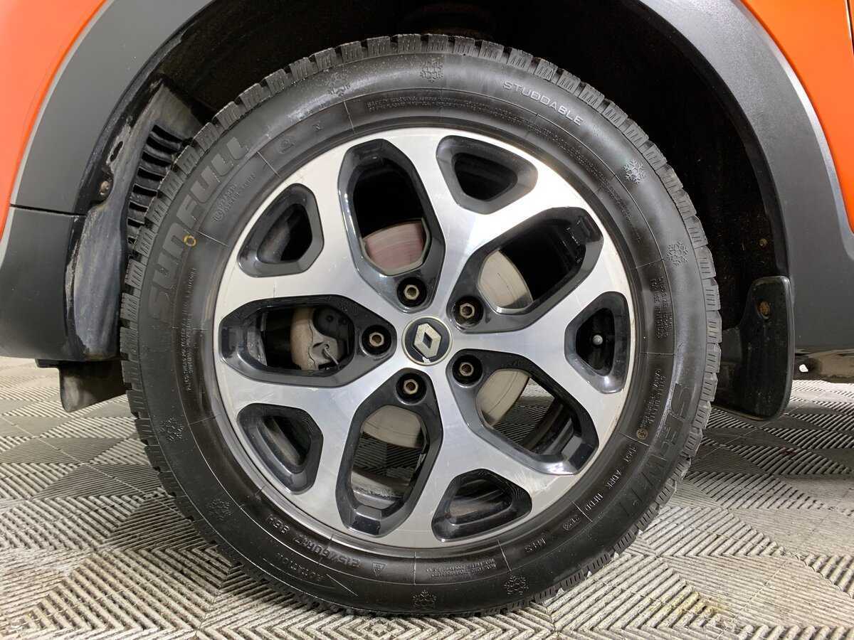 Renault Kaptur с пробегом — 2016 год. Фото: #8