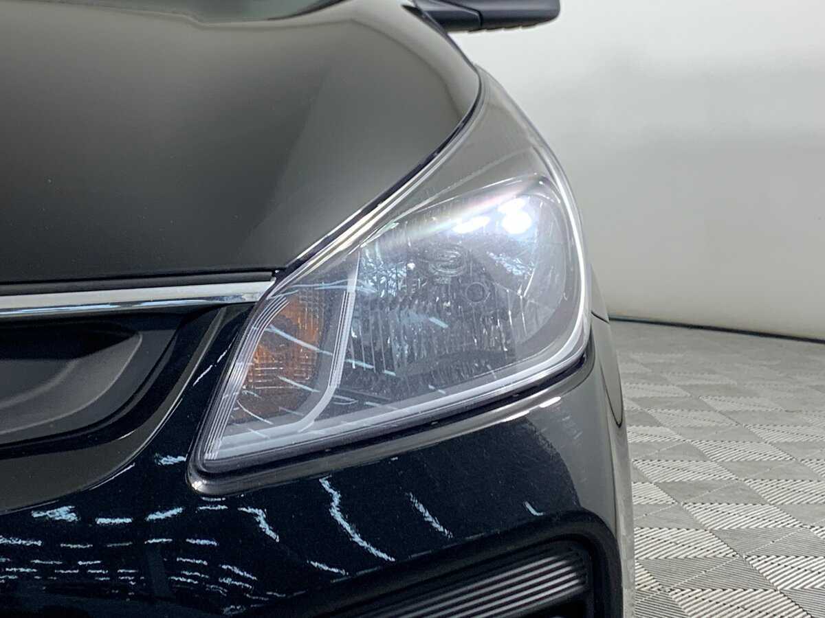 Kia Rio с пробегом — 2017 год. Фото: #9