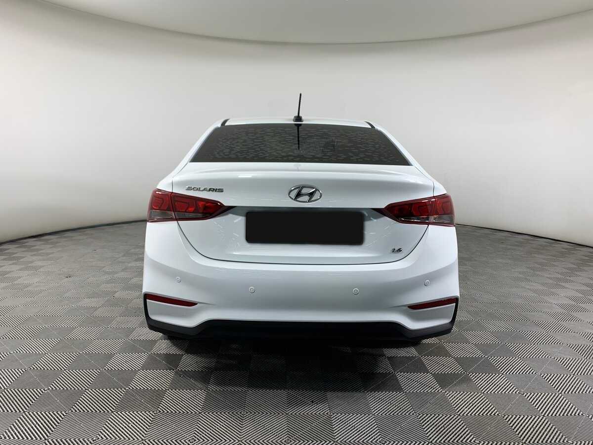 Hyundai Solaris с пробегом — 2017 год. Фото: #4