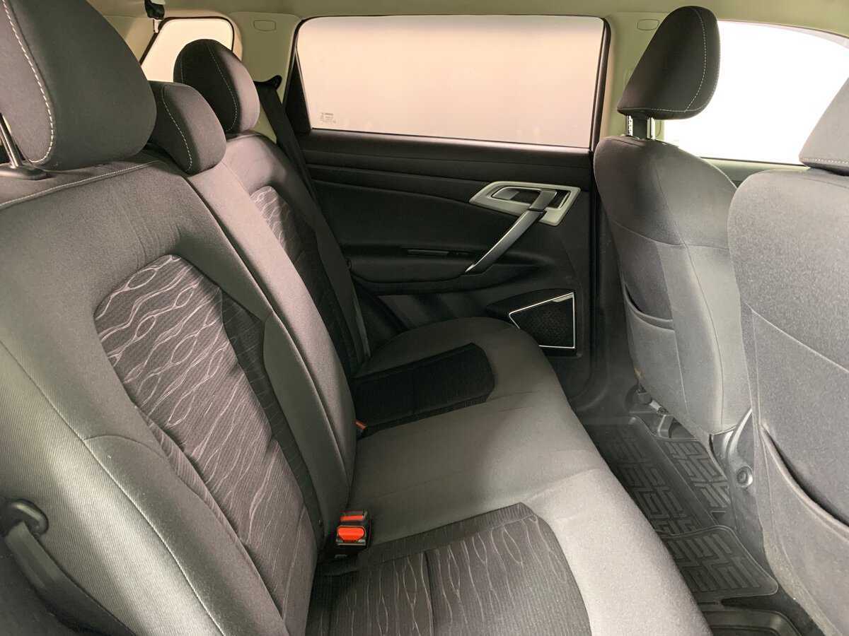 Geely Atlas с пробегом — 2018 год. Фото: #17