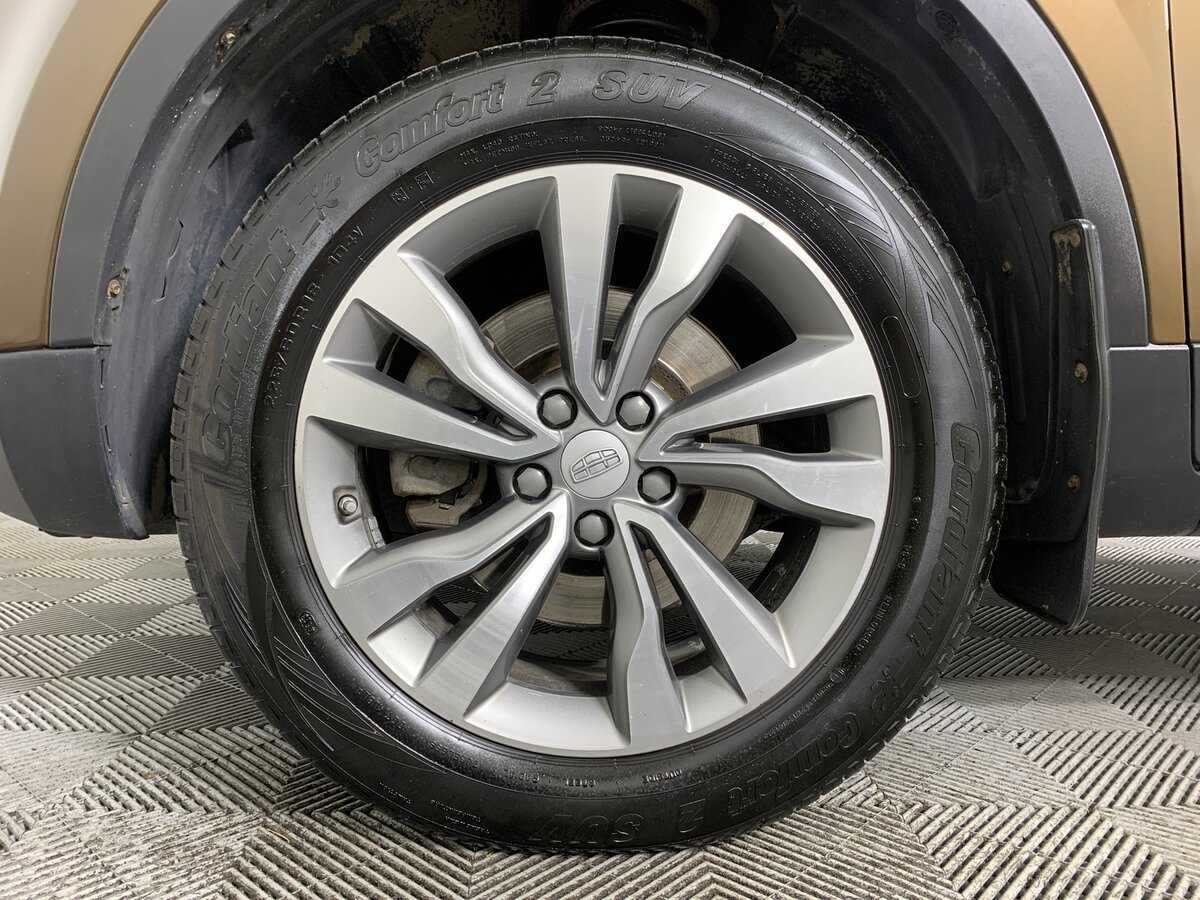 Geely Atlas с пробегом — 2019 год. Фото: #8