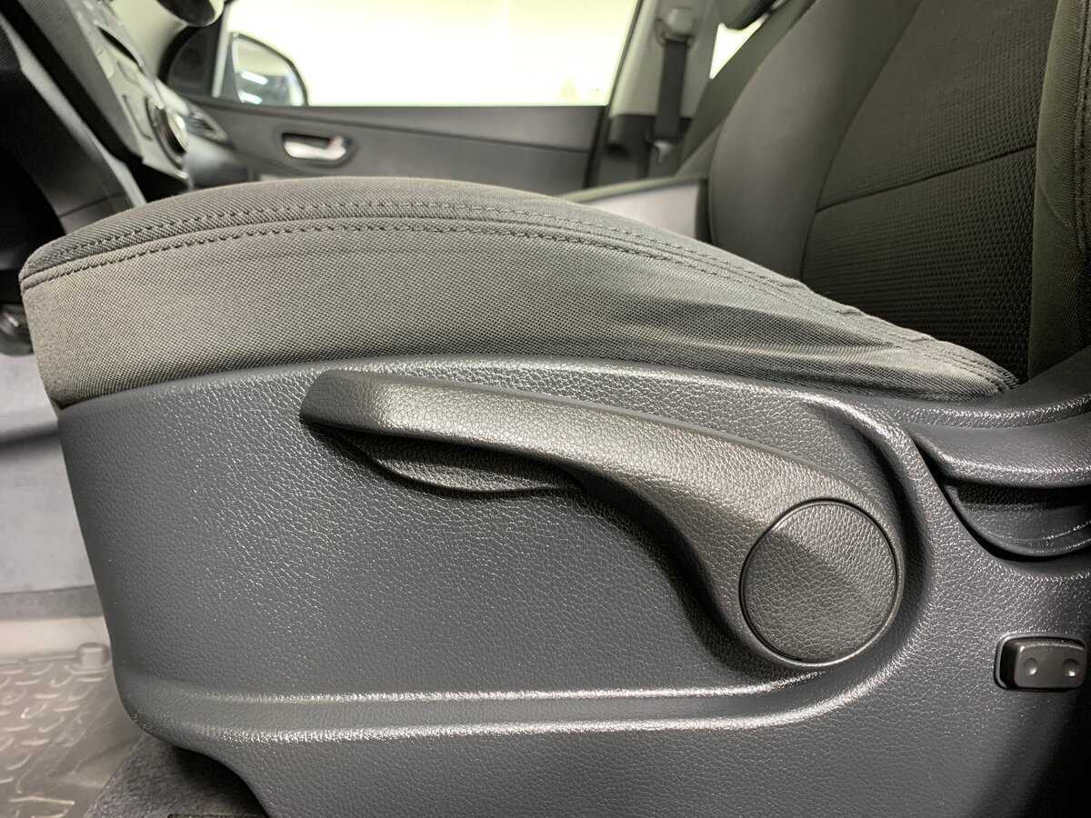 Hyundai Santa Fe с пробегом — 2017 год. Фото: #13