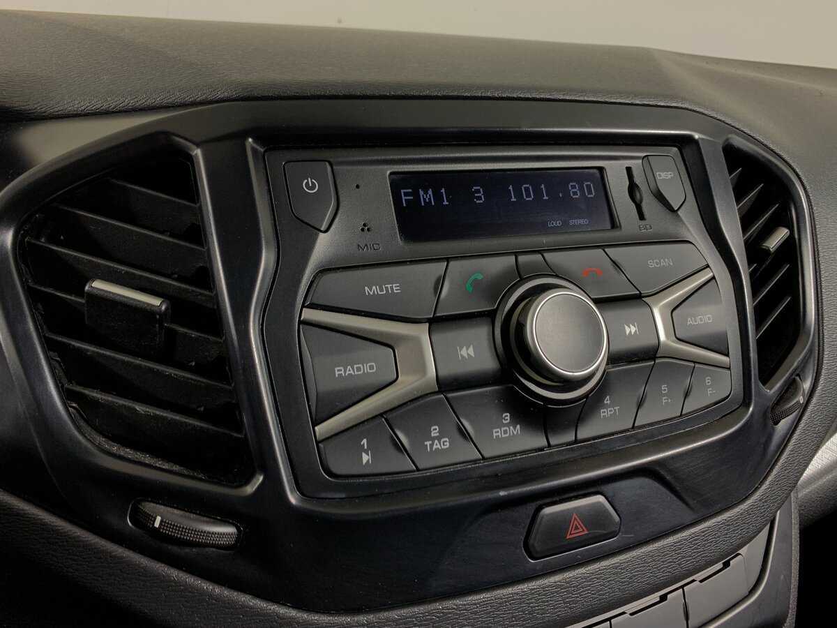 Lada (ВАЗ) Vesta с пробегом — 2021 год. Фото: #15