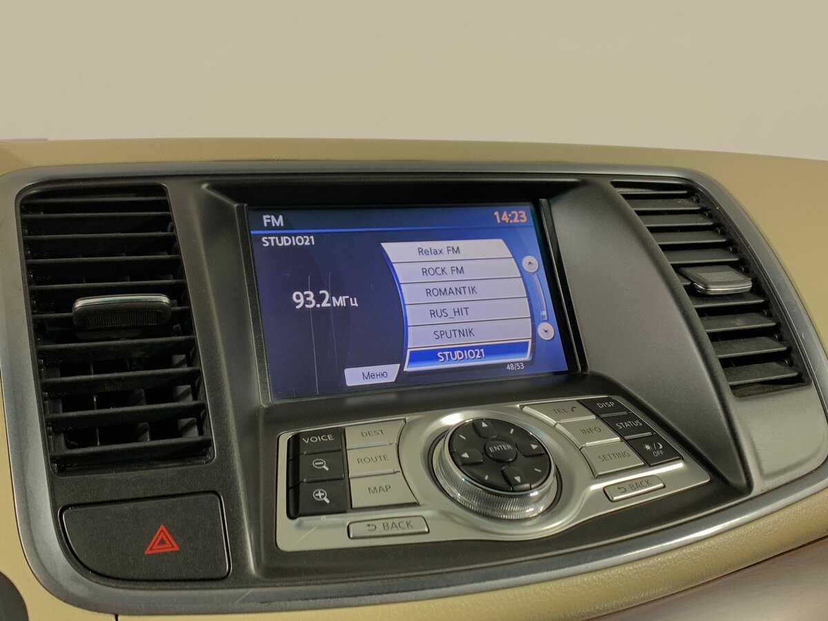 Nissan Teana с пробегом — 2012 год. Фото: #15