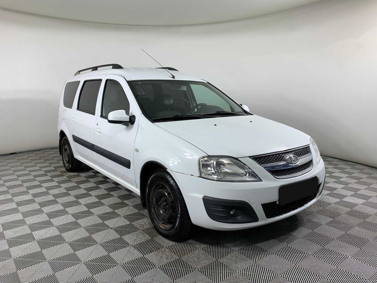 Lada (ВАЗ) Largus с пробегом — 2016 год. Фото: #2