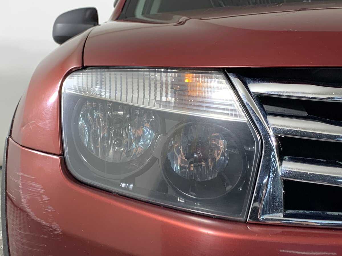 Renault Duster с пробегом — 2012 год. Фото: #9