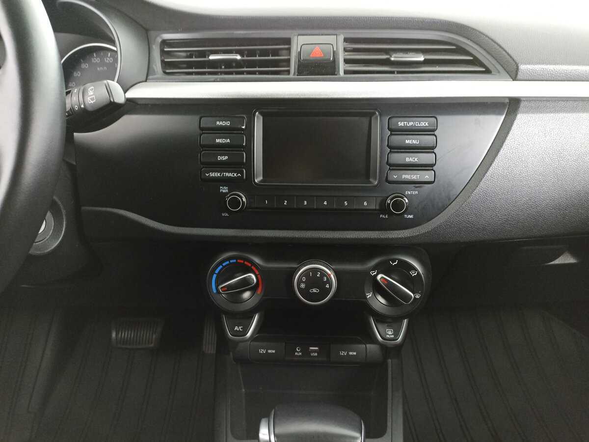 Kia Rio с пробегом — 2019 год. Фото: #14