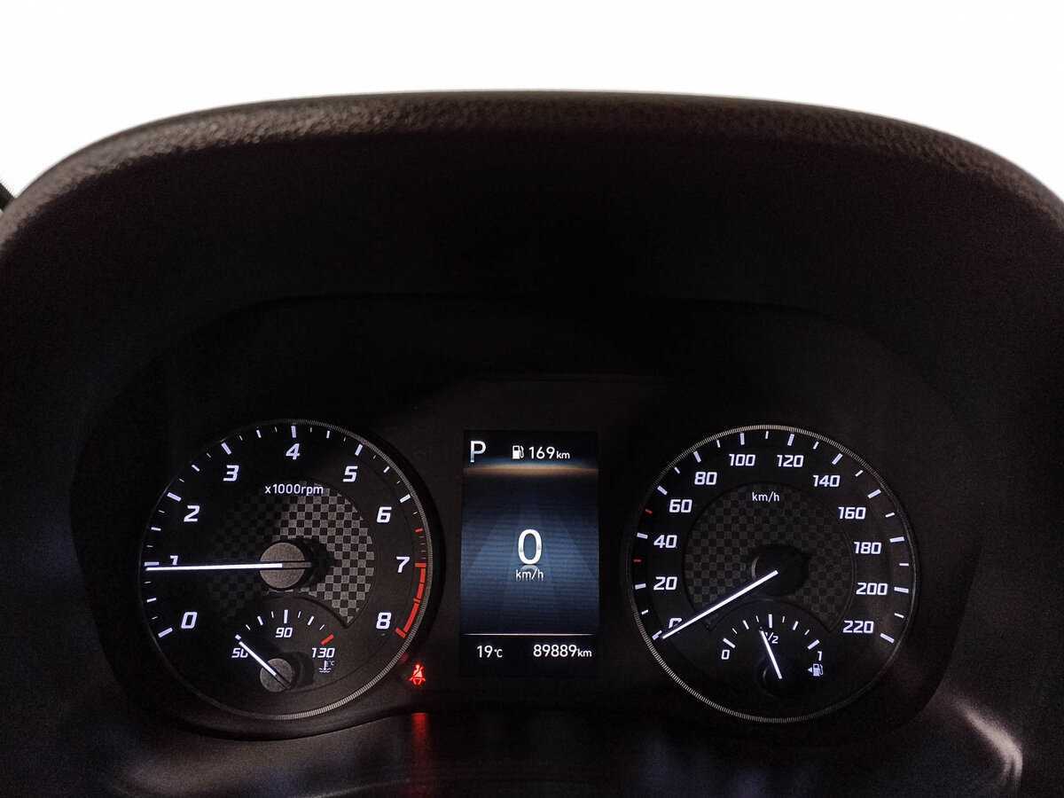 Hyundai Solaris с пробегом — 2021 год. Фото: #9