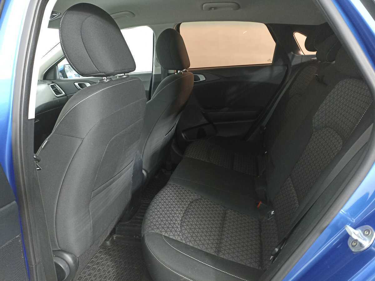 Kia Ceed с пробегом — 2018 год. Фото: #11