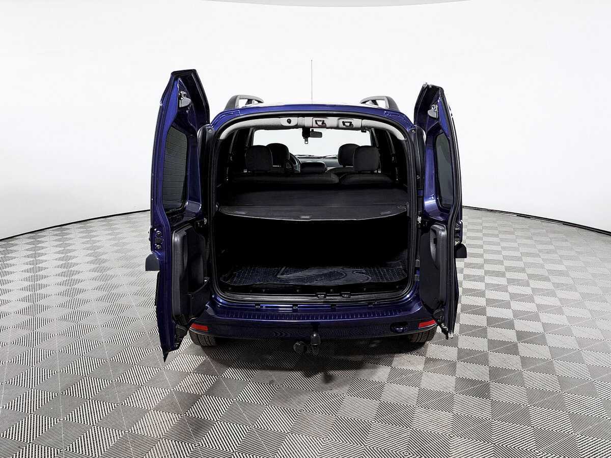 Lada (ВАЗ) Largus с пробегом — 2018 год. Фото: #9