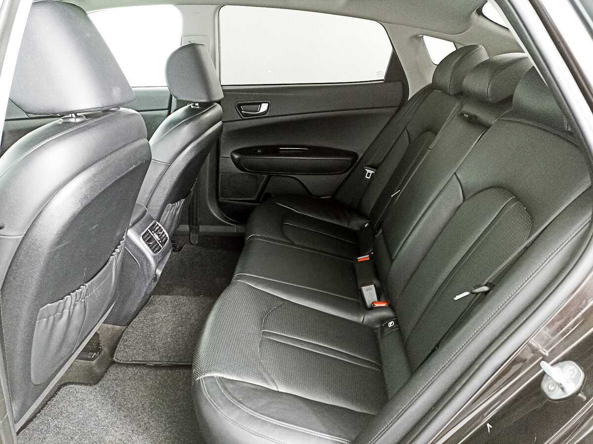 Kia Optima с пробегом — 2018 год. Фото: #11