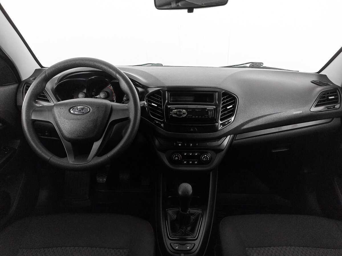 Lada (ВАЗ) Vesta с пробегом — 2019 год. Фото: #13