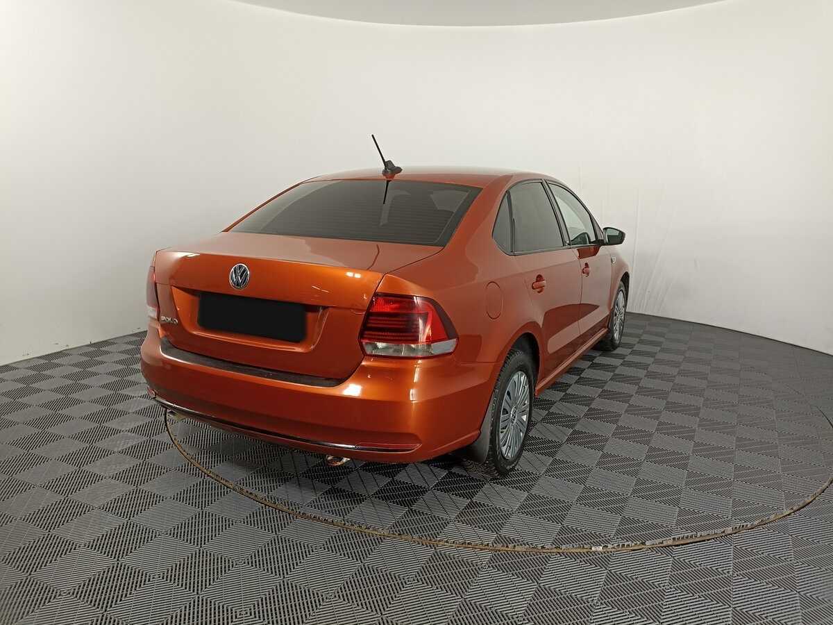Volkswagen Polo с пробегом — 2017 год. Фото: #3