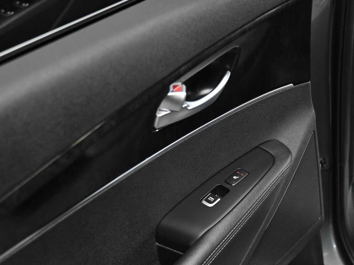 Kia Sorento с пробегом — 2017 год. Фото: #14