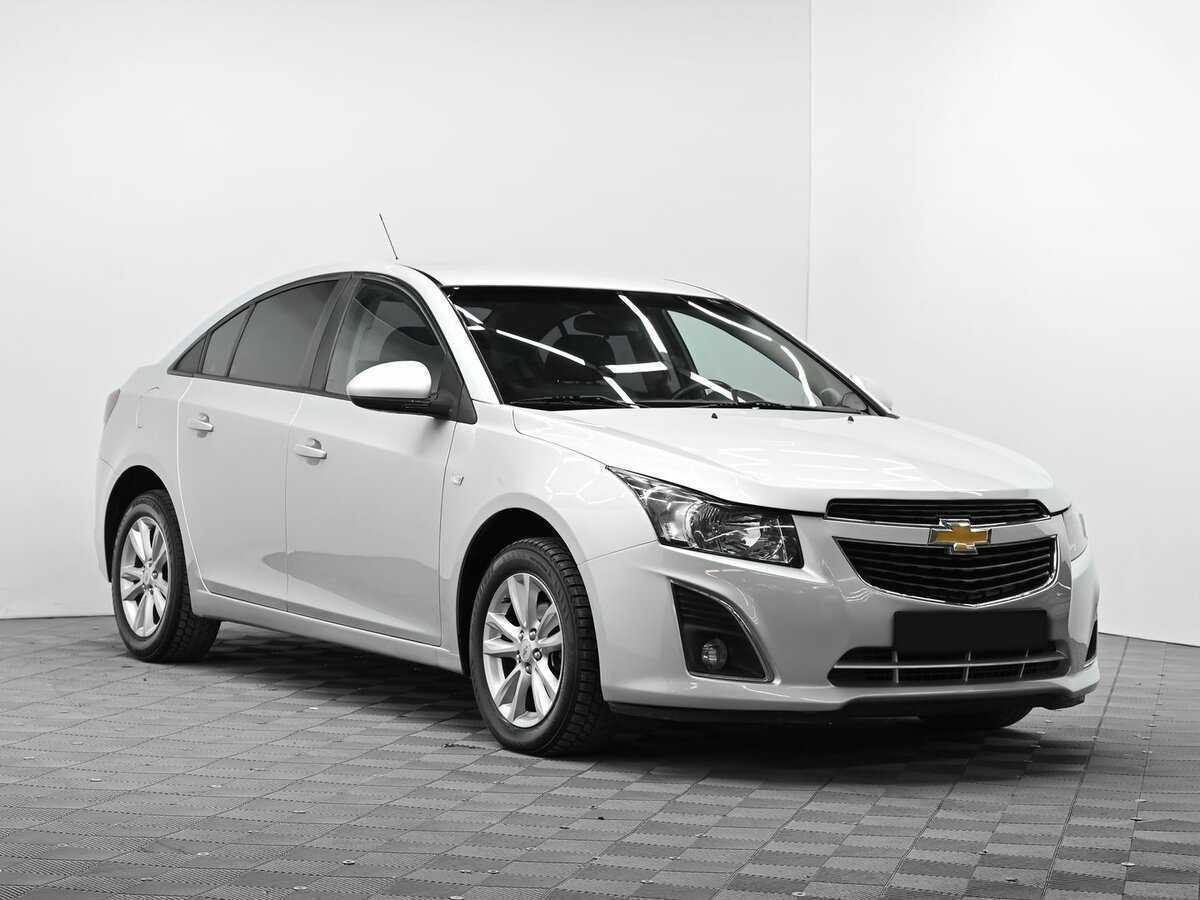 Chevrolet Cruze с пробегом — 2013 год. Фото: #1