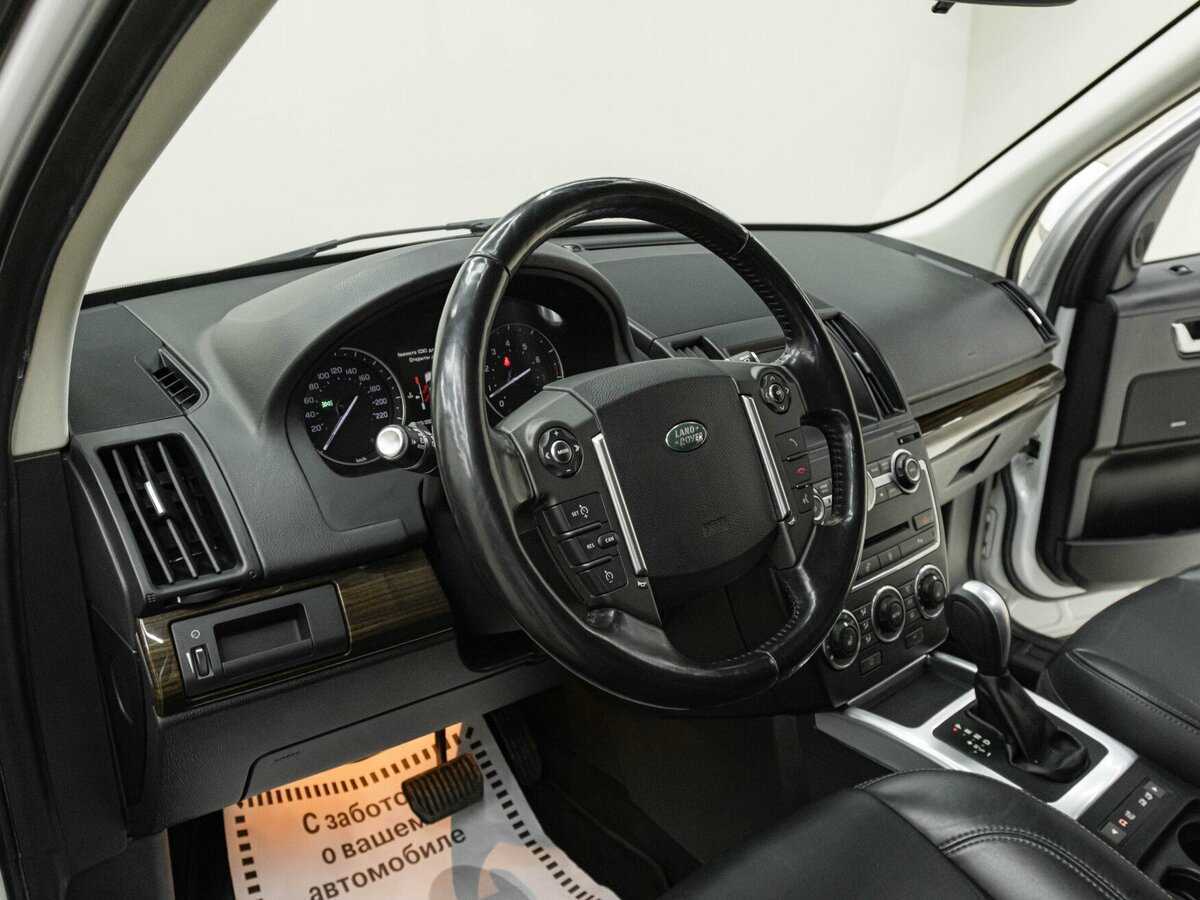 Land Rover Freelander с пробегом — 2014 год. Фото: #8