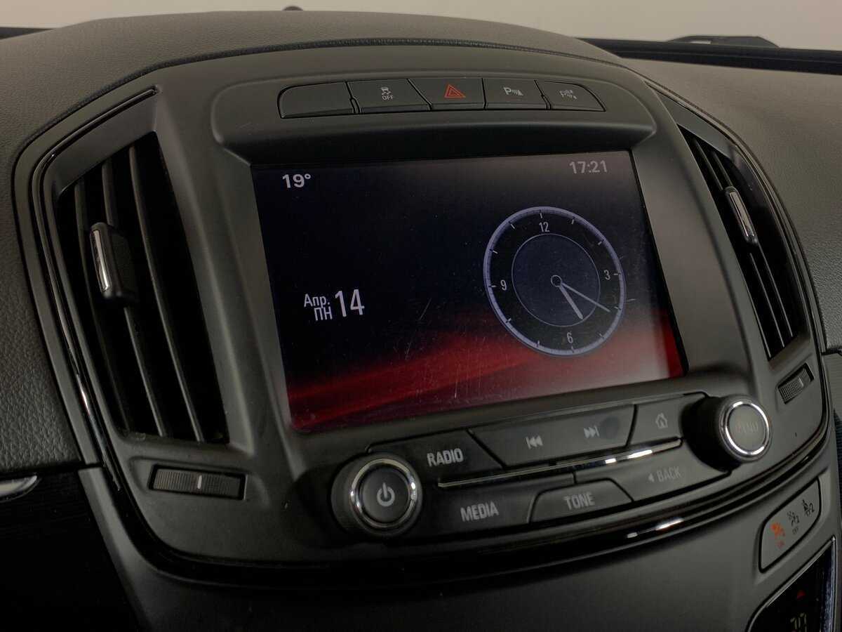 Opel Insignia с пробегом — 2014 год. Фото: #14