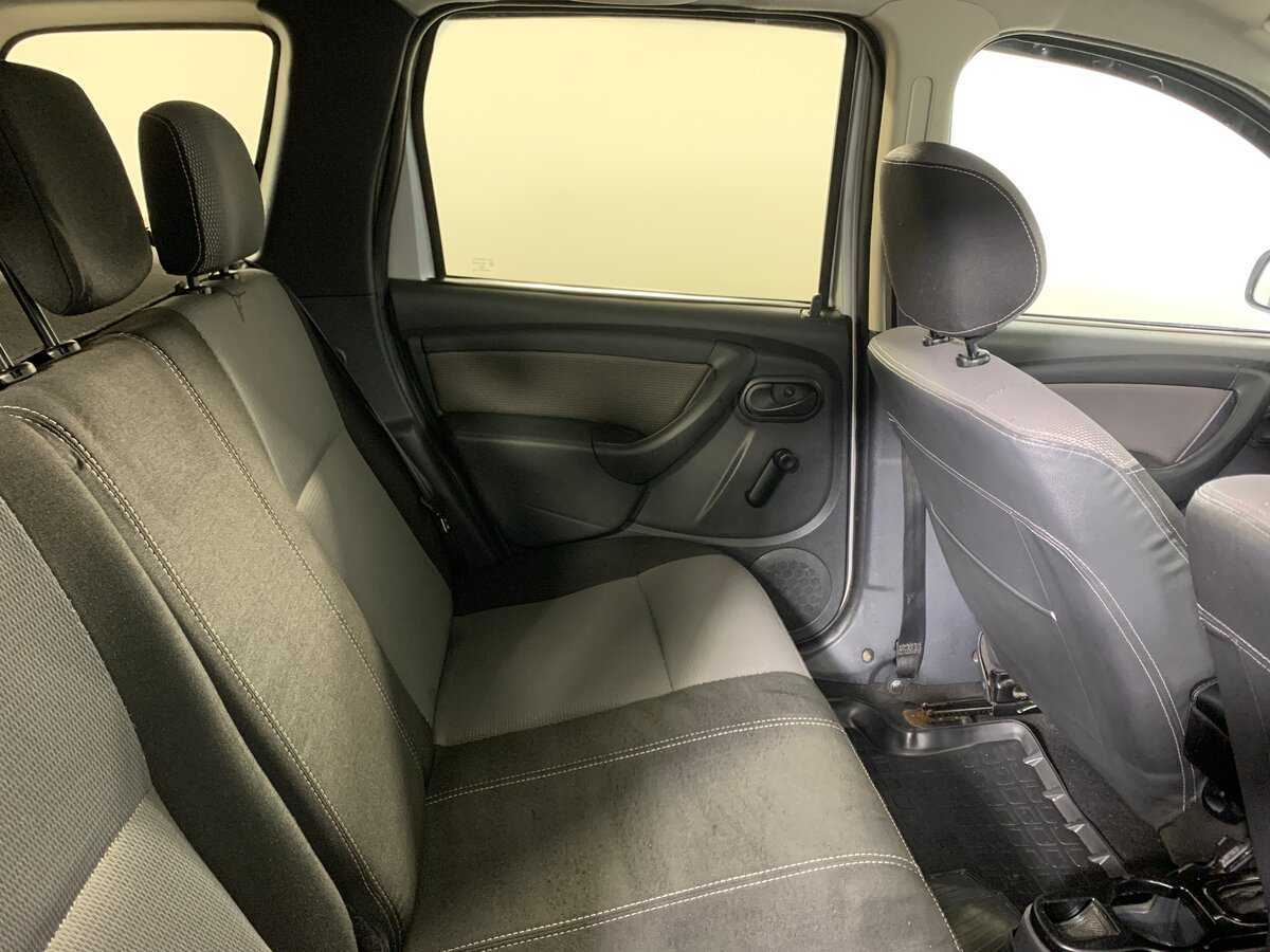 Renault Duster с пробегом — 2012 год. Фото: #17