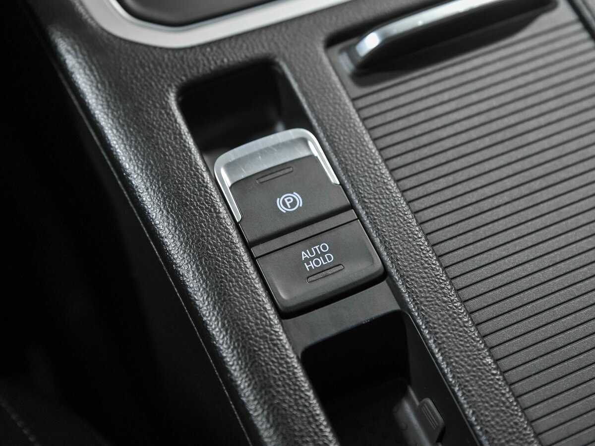 Volkswagen Passat с пробегом — 2015 год. Фото: #11