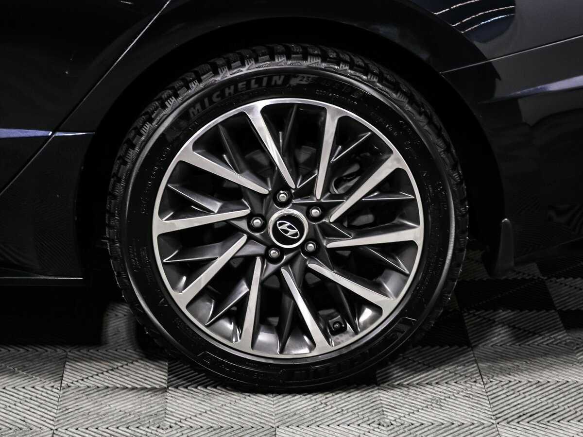 Hyundai Sonata с пробегом — 2021 год. Фото: #14