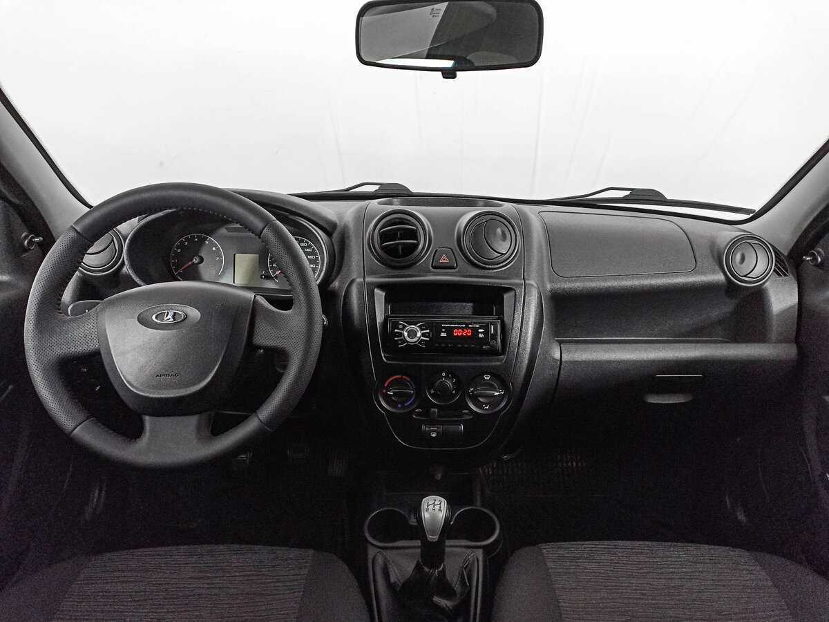 Lada (ВАЗ) Granta с пробегом — 2016 год. Фото: #13