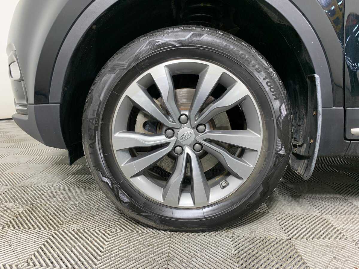 Geely Atlas с пробегом — 2019 год. Фото: #8