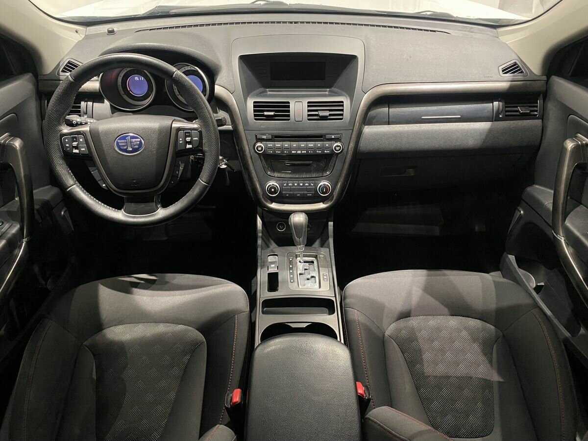 FAW Besturn X80 с пробегом — 2017 год. Фото: #9