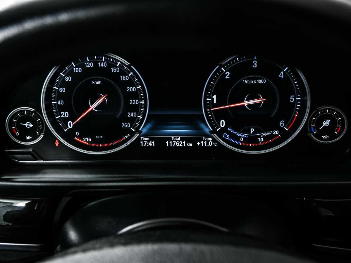 BMW 5 серии с пробегом — 2016 год. Фото: #9