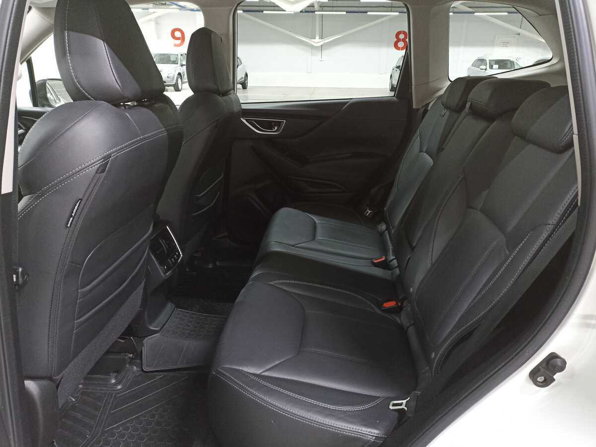 Subaru Forester с пробегом — 2019 год. Фото: #11