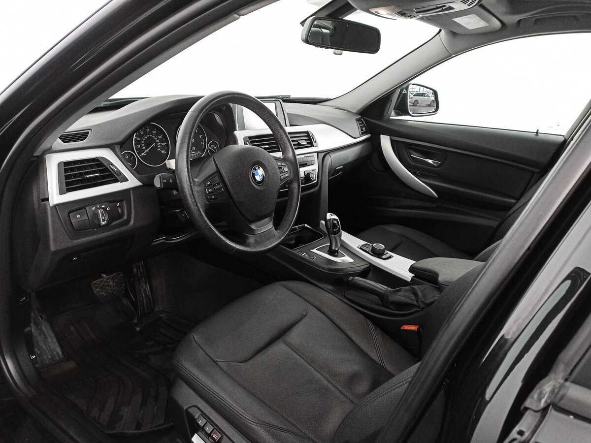 BMW 3 серии с пробегом — 2018 год. Фото: #13