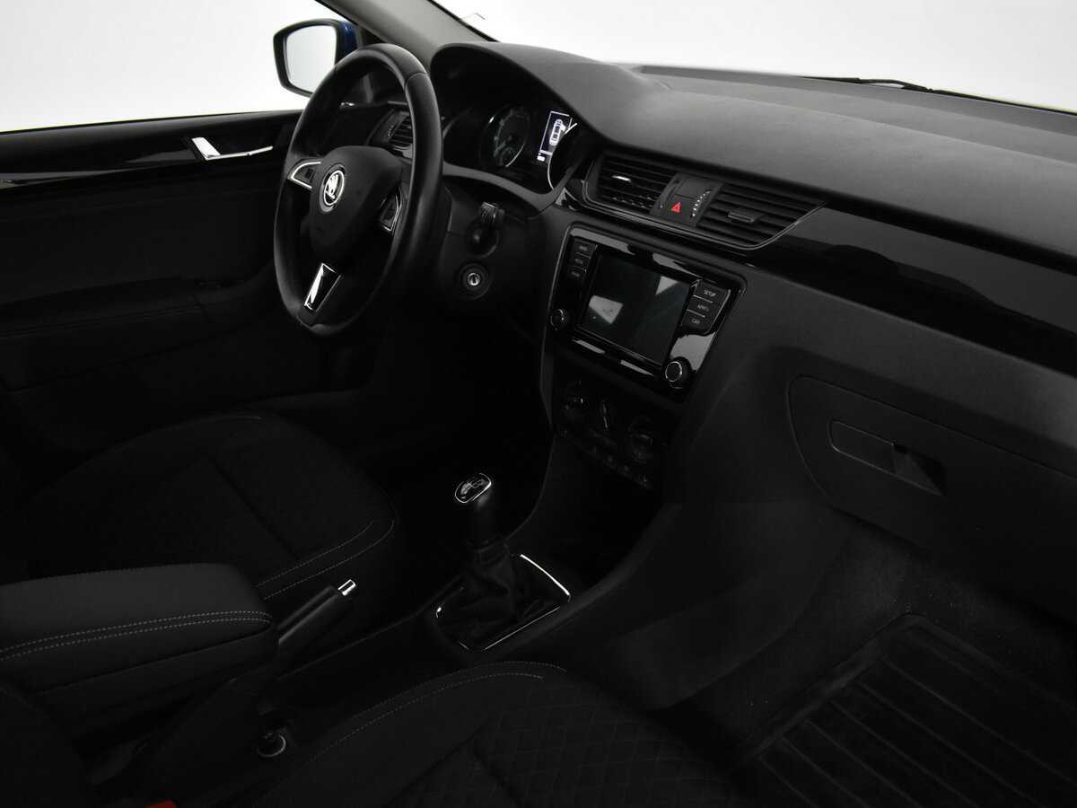 Skoda Rapid с пробегом — 2018 год. Фото: #9