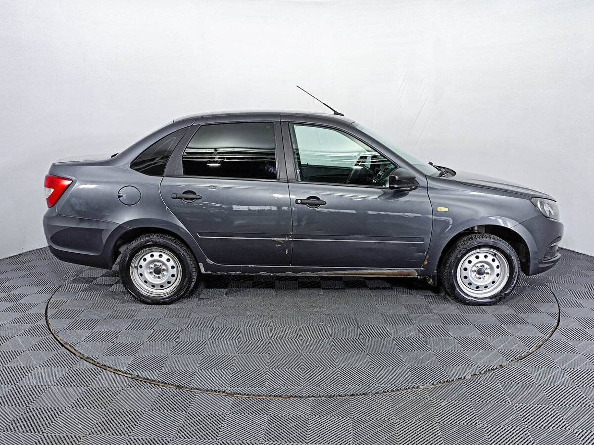 Lada (ВАЗ) Granta с пробегом — 2019 год. Фото: #3