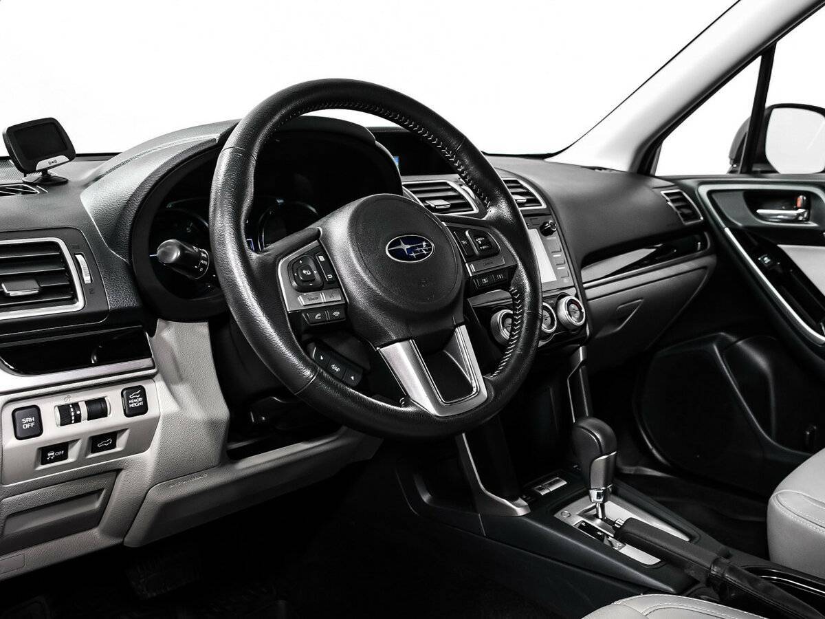 Subaru Forester с пробегом — 2017 год. Фото: #11