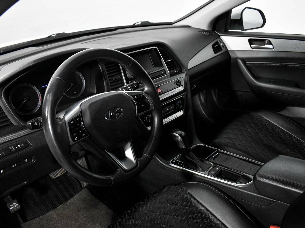 Hyundai Sonata с пробегом — 2019 год. Фото: #6