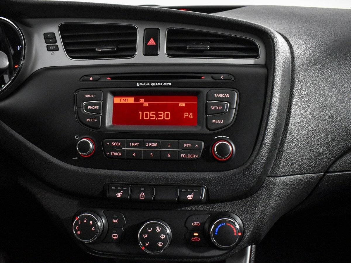 Kia Ceed с пробегом — 2014 год. Фото: #14