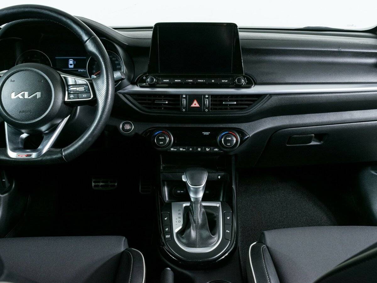 Kia Cerato с пробегом — 2021 год. Фото: #8