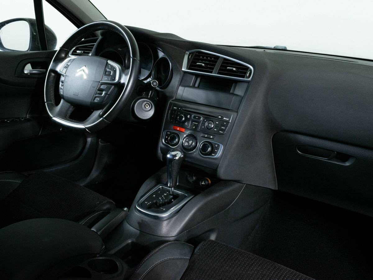 Citroen C4 с пробегом — 2013 год. Фото: #7