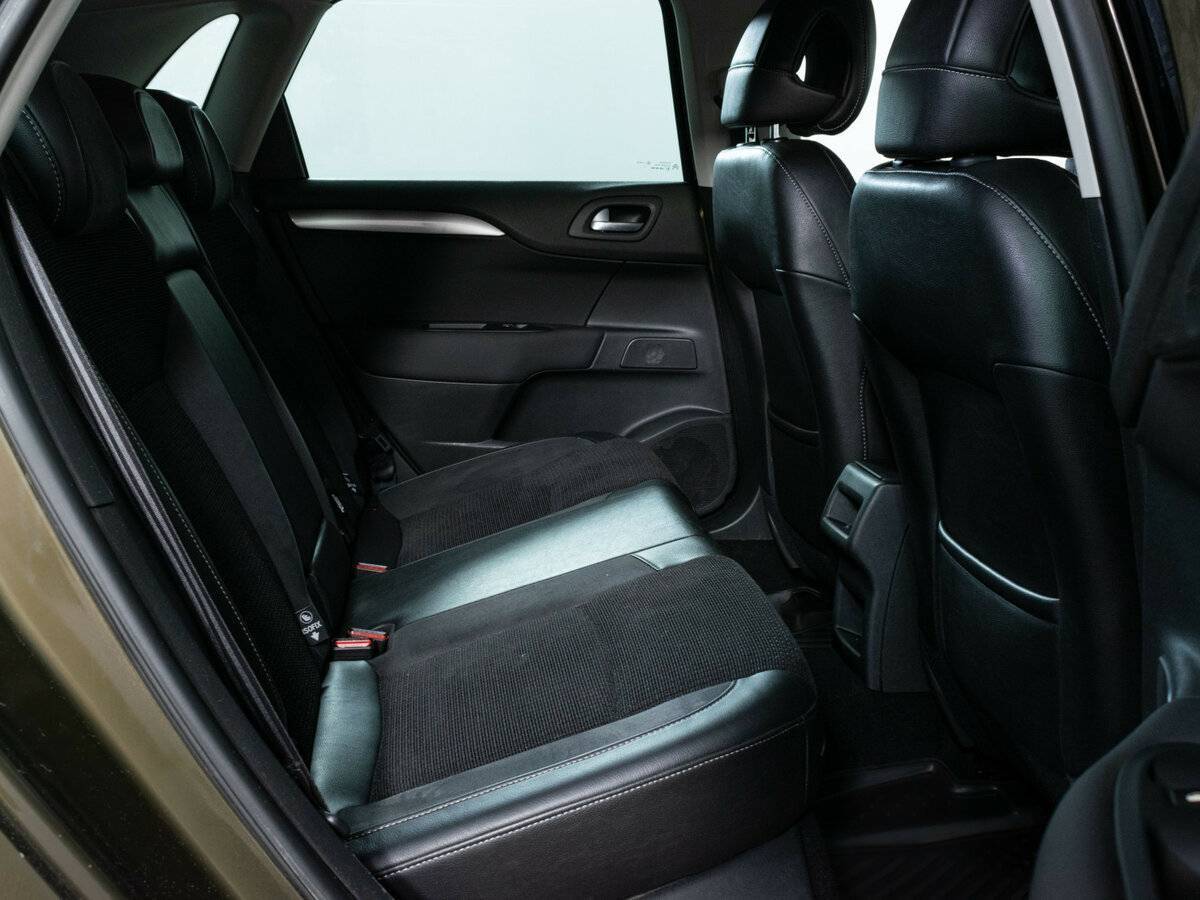 Citroen C4 с пробегом — 2013 год. Фото: #9